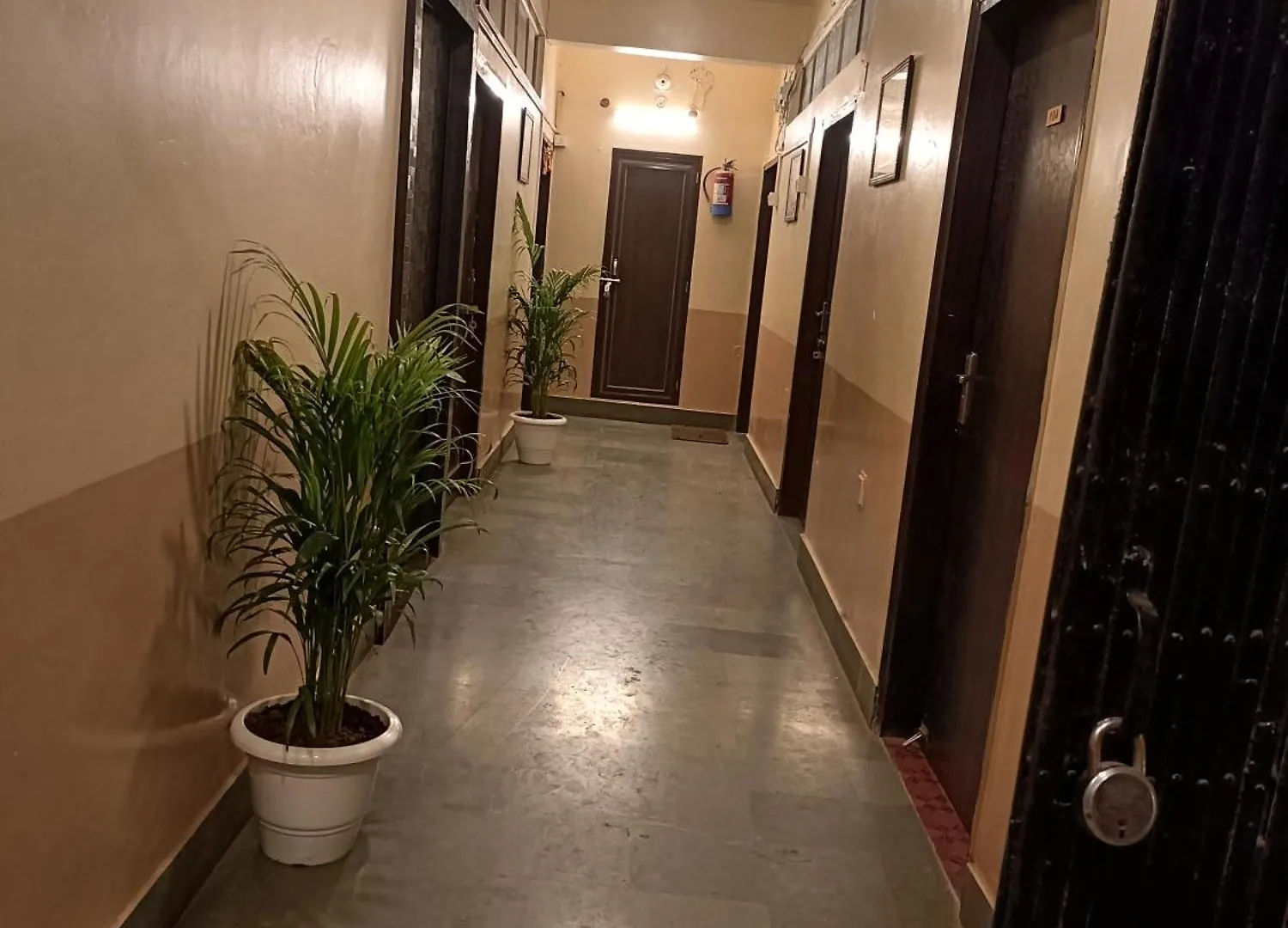 Happy Home Paying Guest House Varanasi